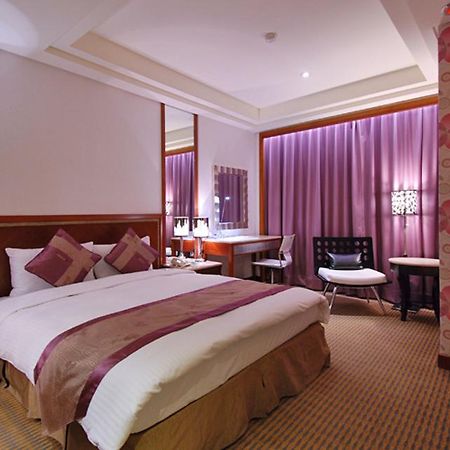 Hej Taipei Arena Hotel Eksteriør billede