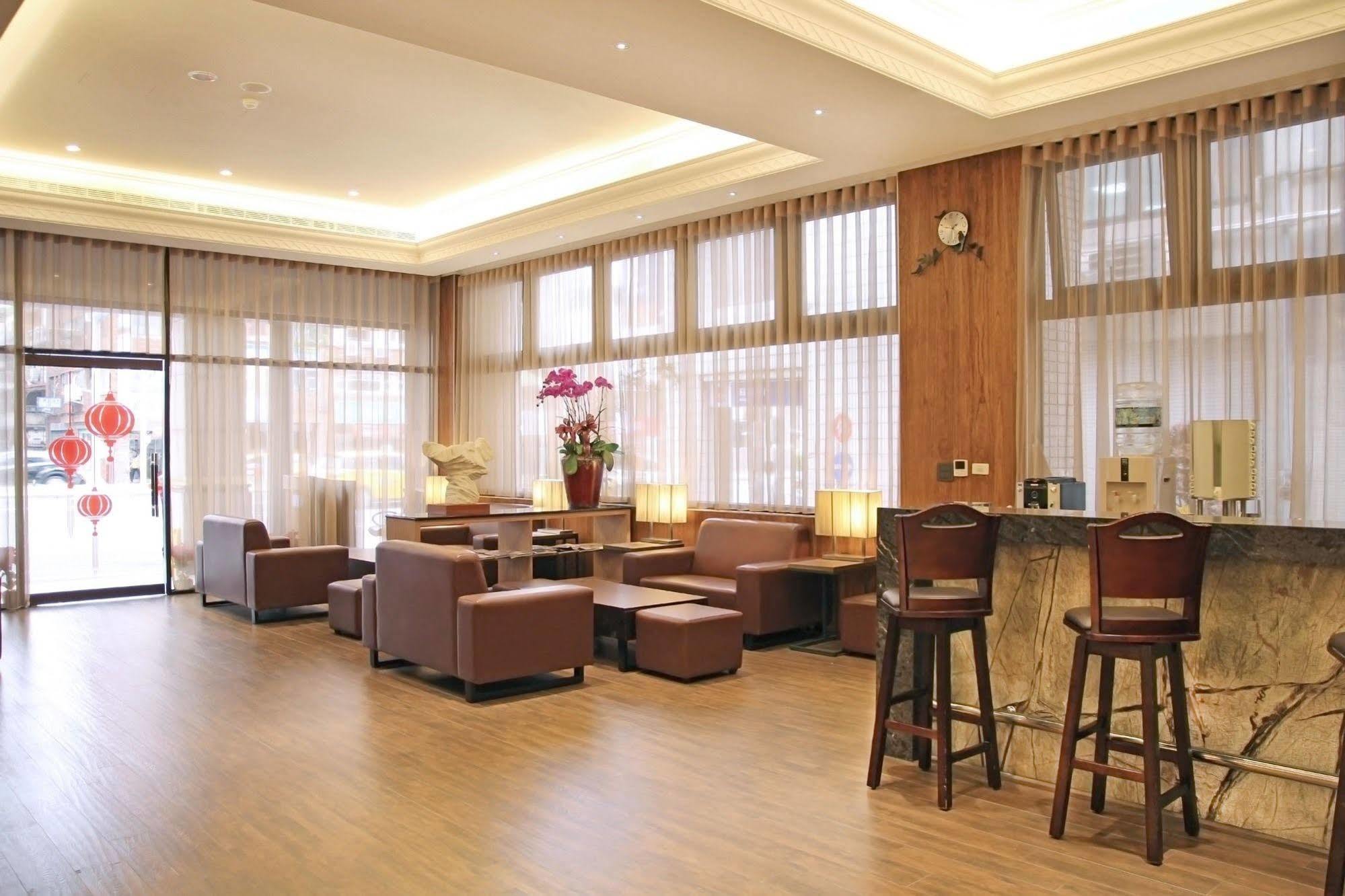 Hej Taipei Arena Hotel Eksteriør billede