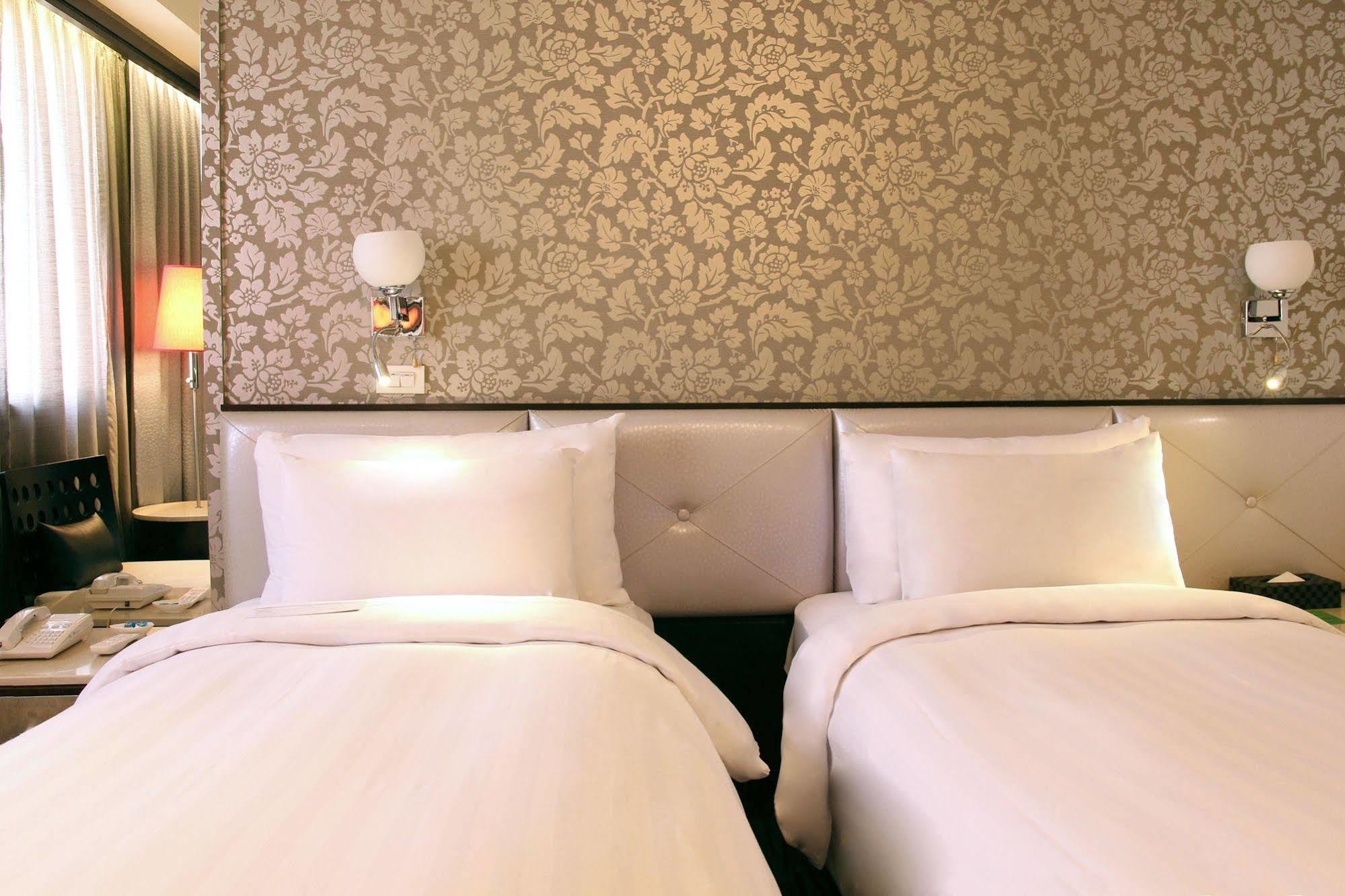 Hej Taipei Arena Hotel Eksteriør billede